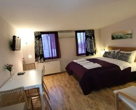 Hotel Violet 5*